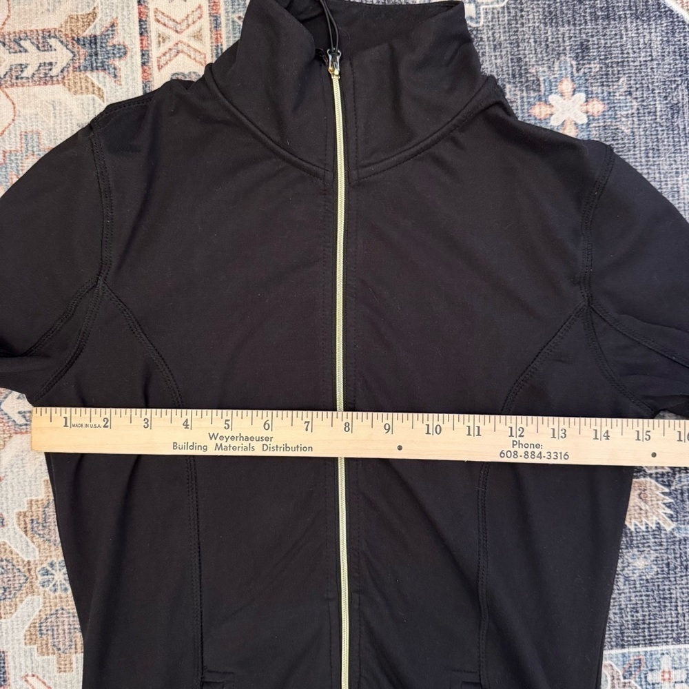 Betsey Johnson Black Performance Sport Jacket with Gold Accent Women’s Size XS - Picture 10 of 12